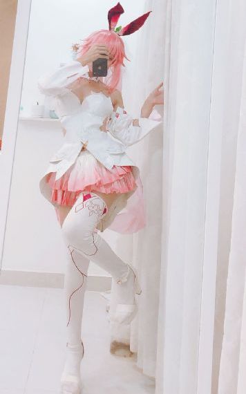 美女被扒开屁股进去视频_HD在线视频观看